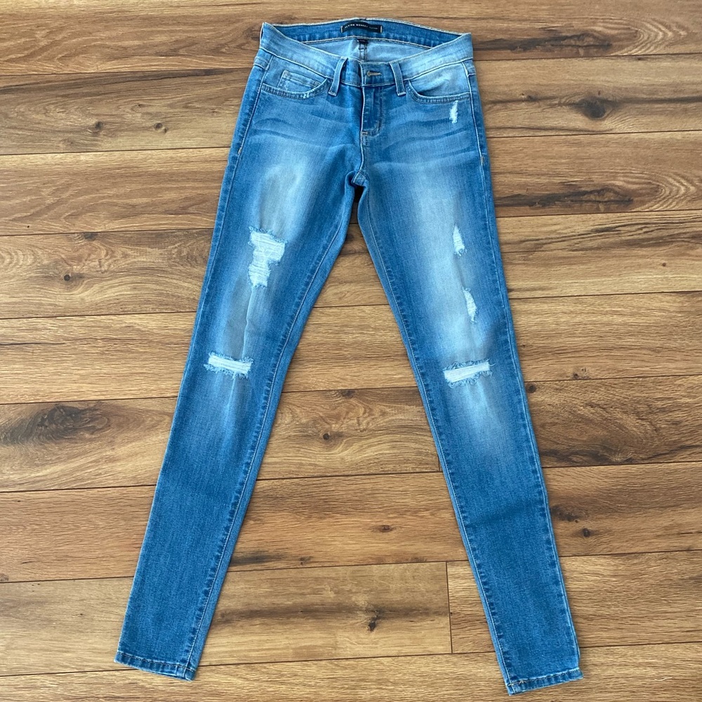 Flying Monkey Size 25 Jeans
